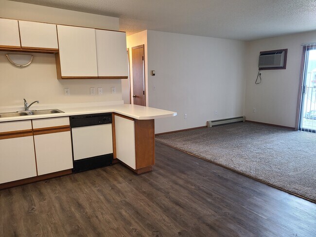 4330 10th Ave S. Fargo ND