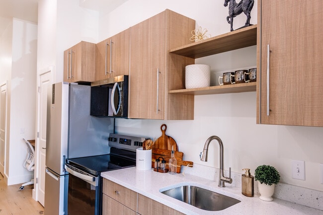Urban Loft Co - Downtown Jonesboro- Furnished