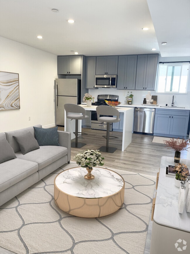 Building Photo - 5731 Lexington Ave Unit 302 Rental