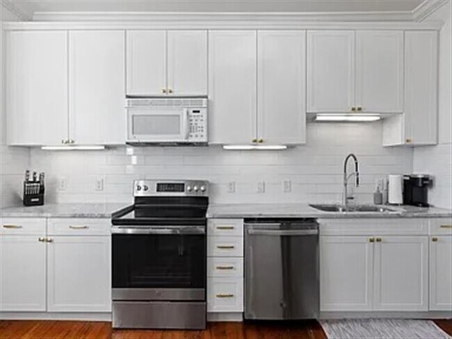 Photo - Satisfactory Home