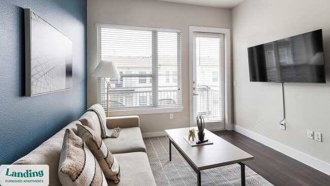 Photo - 3501 Ross Ave Unidad 5038