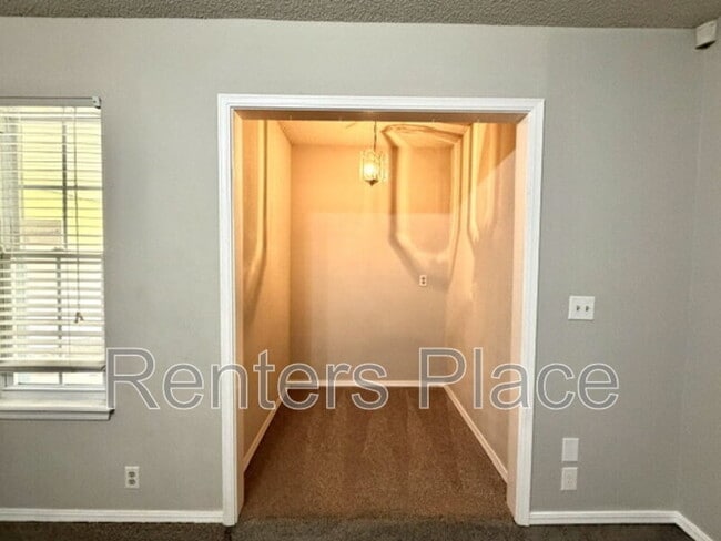 Photo - 14148 S Poplar Pl