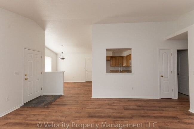 Photo - Charming Single Level Redmond Home!