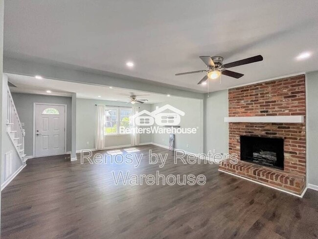 Photo - 190 Devon Pl