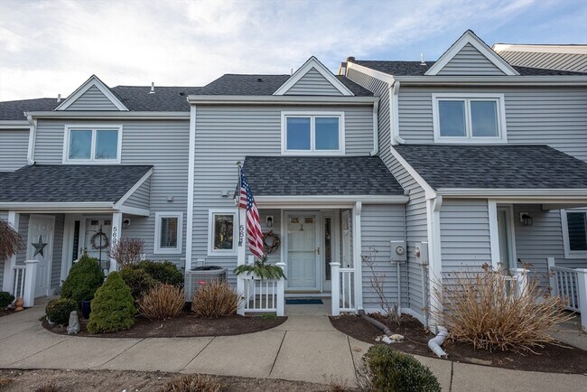 Photo - 561 White Cliffs Dr