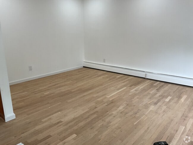 Building Photo - 25356 149th Rd Unit 2 Fl Rental