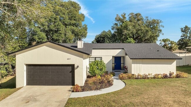 Photo - 607 Hattaway Dr