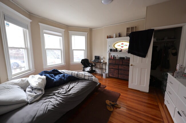 Photo - 33 Ridgemont St Unit 1