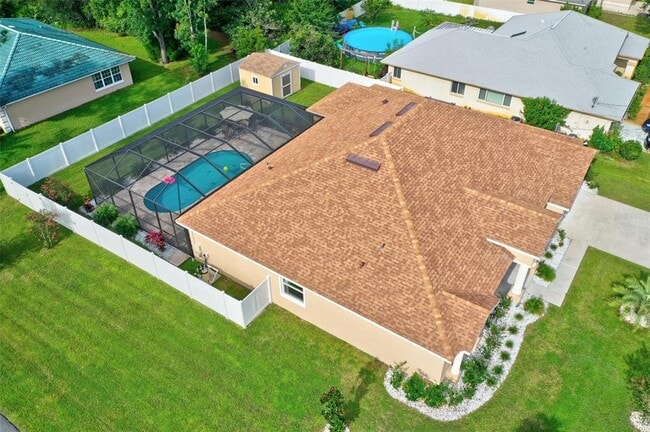 Photo - 1 Wavering Pl