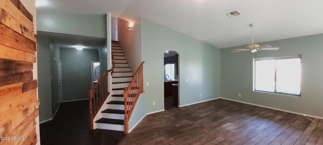 Photo - 518 W Black Hawk Pl