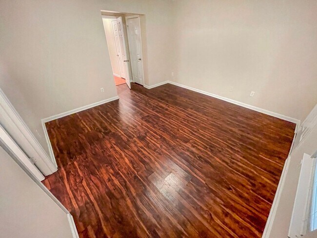 Mableton Townhome in Gated Community - 3BR... - Mableton Townhome in Gated Community - 3BR...