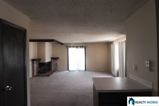 Photo - 3920 Sweetbriar Ln Unit 3920 Sweetbriar Lane