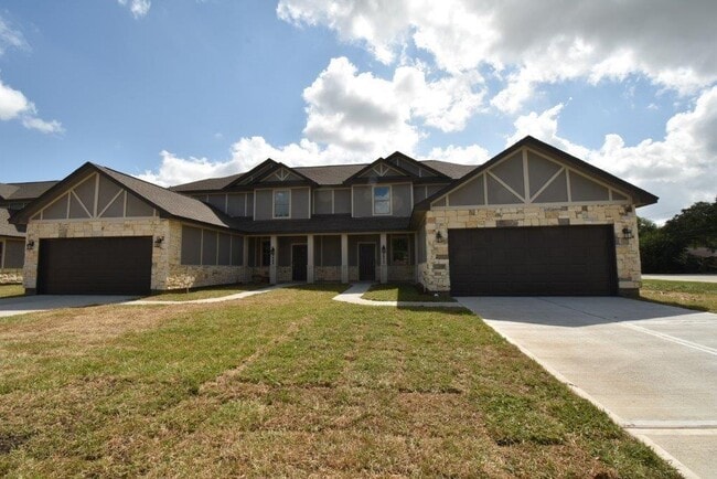 Building Photo - 2463 Freeway Manor Dr Rental