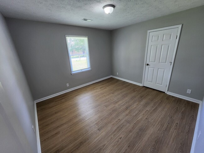 109 Eagle Dr