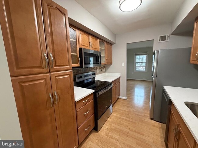 Building Photo - 3023 Creel Ct