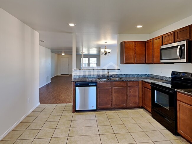 Photo - 42 Larkspur Dr
