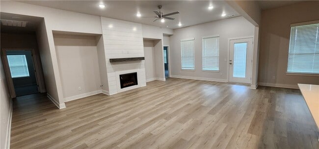 Photo - 5301 SW Firethorn Ln