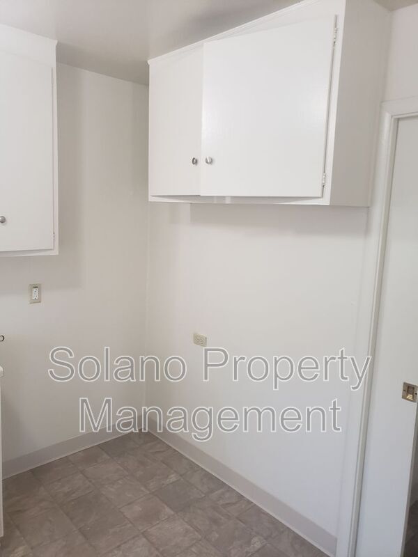 Photo - 940 Ohio St Unit A