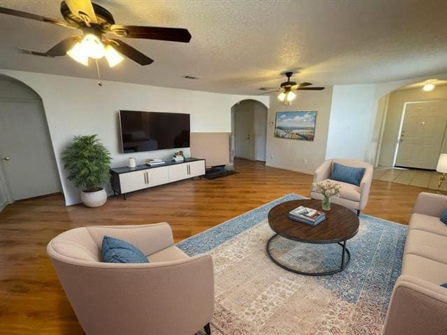 Photo - 5413 Emmeryville Ln