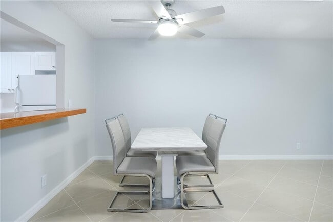 Photo - 770 SE 2nd Ave Unit 201F