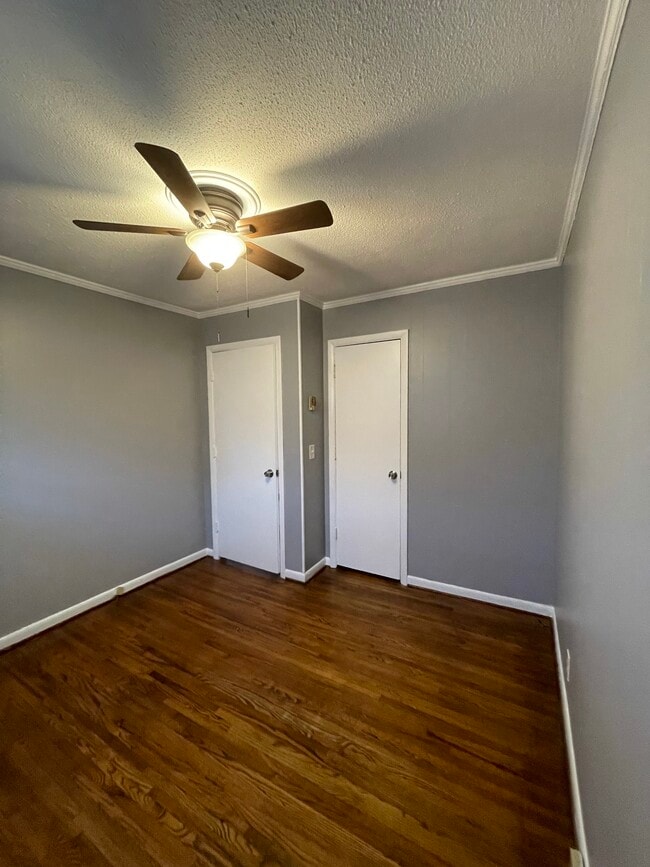 Bedroom #2 - 3826 Edwards Ave Unit B