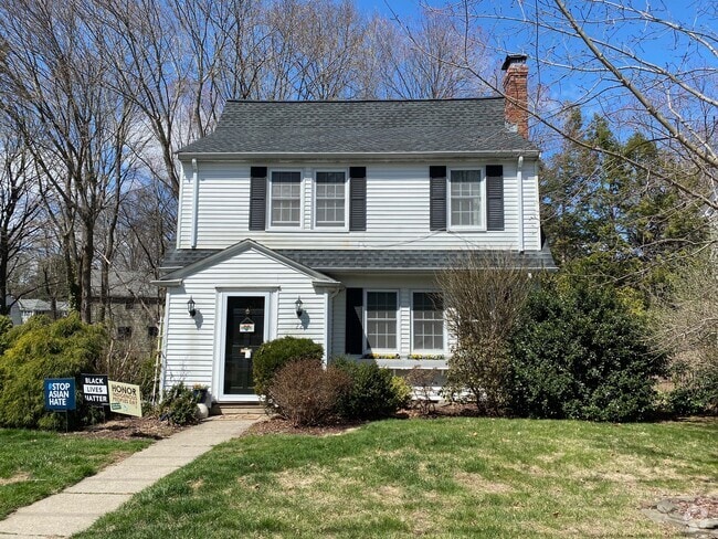 Building Photo - 22 Cleveland Rd Rental