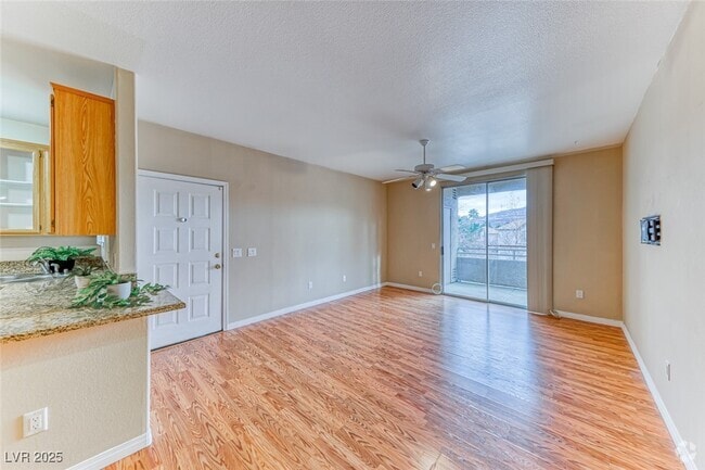 Building Photo - 75 N Valle Verde Dr Unit 822 Rental