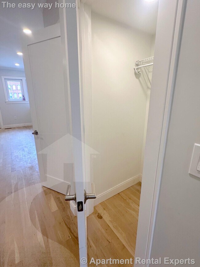 Photo - 37 Gore St Unit #1