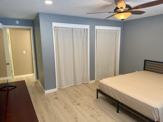 Photo - 7306 NE 16th Ave Unidad #3