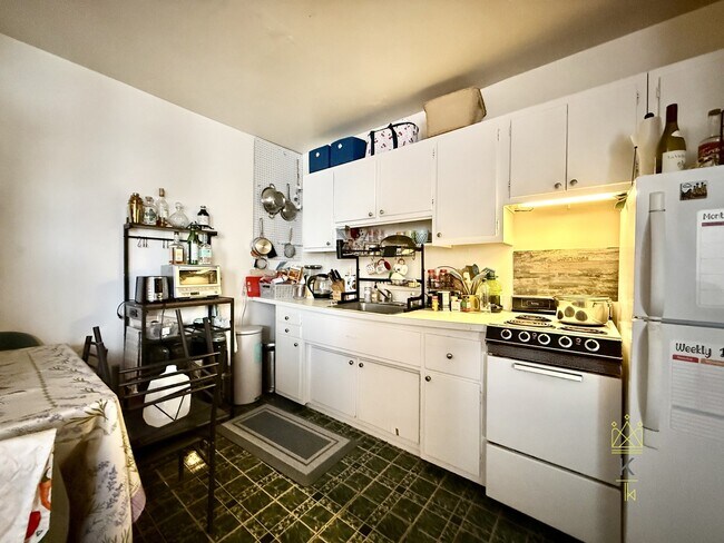 Photo - 199 Winthrop Rd Unit 3