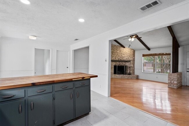 Photo - 600 Dove Creek Dr