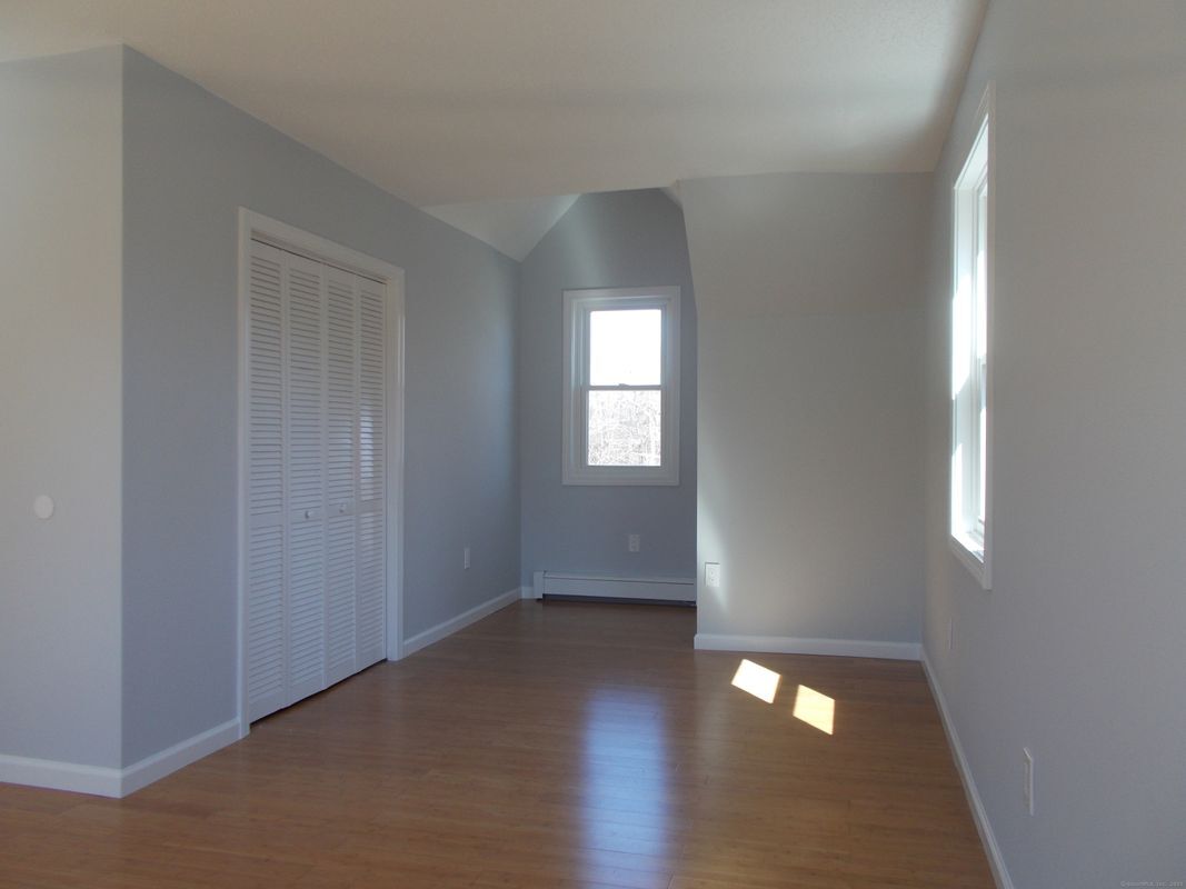 Photo - 288 Ginger Ln