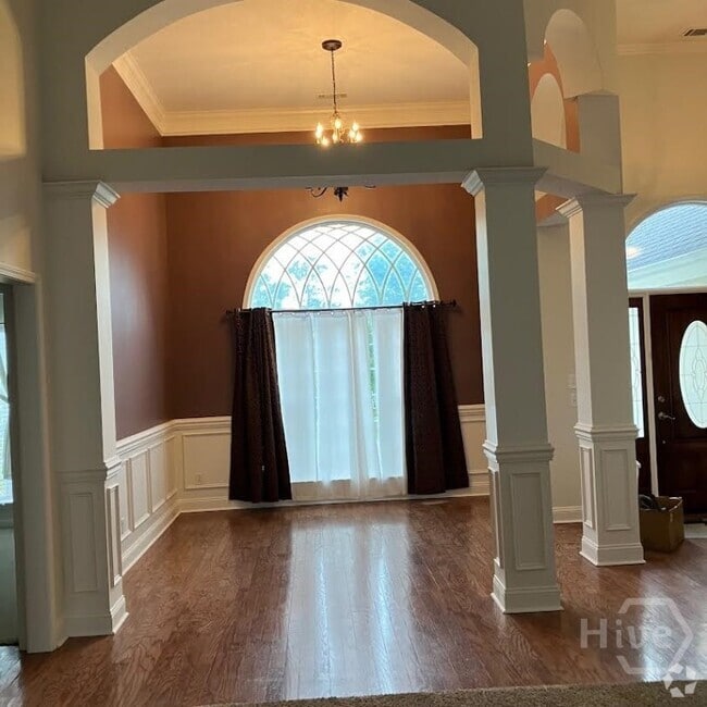 Building Photo - 186 Sterling Woods Dr Rental