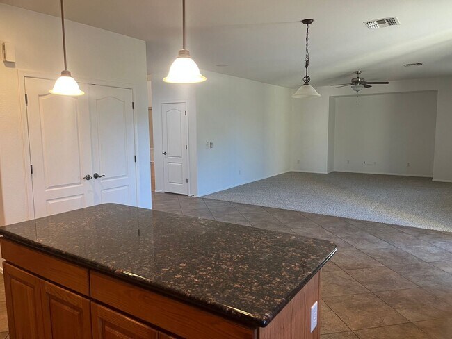 Photo - 14361 W Maui Ln