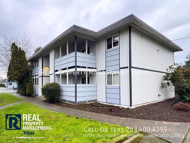 Building Photo - 6451 S Stevens St Unit 1