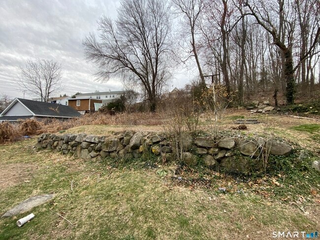Photo - 85 Stillson Rd