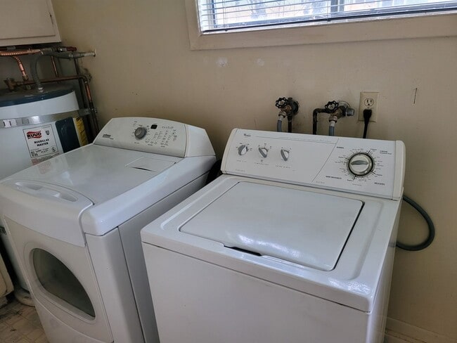 Photo - 2-Bedroom 1-Bathroom Duplex in Hayden Bridge