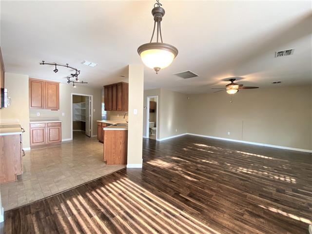 Photo - 9209 Centennial Dr