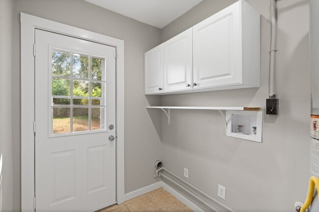 Photo - 2007 Wakefield Dr