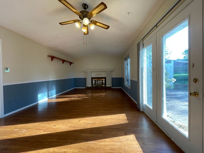 Photo - 3313 S Allendale Dr