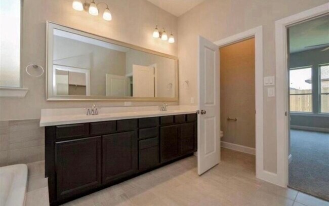 Photo - 427 Micaela Meadows Ct