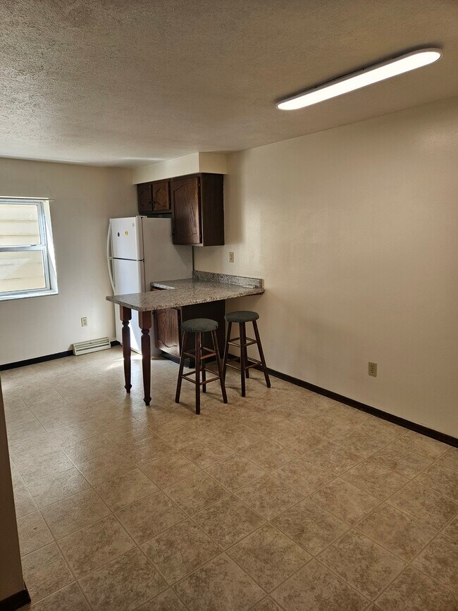 Photo - 441 6th St Unidad Apt B