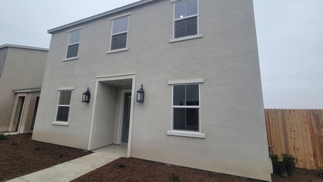 Building Photo - 12505 Camino Glorieta, Bakersfield, CA 93311