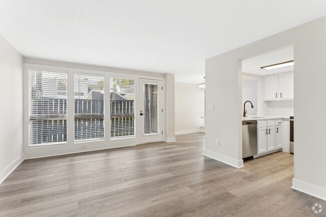 2BR, 1.5BA - 875SF - Living Room - Bexley Village