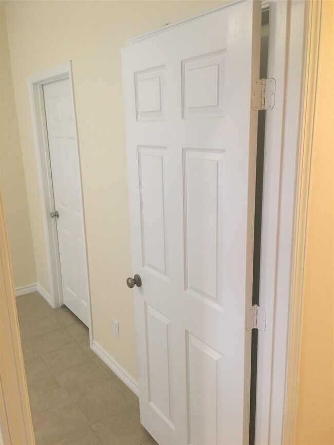 Photo - 10642 Logger Pines Trail Unit B