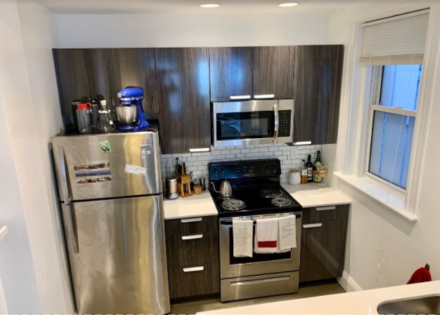 Photo - 124 Peterborough St Unit 10