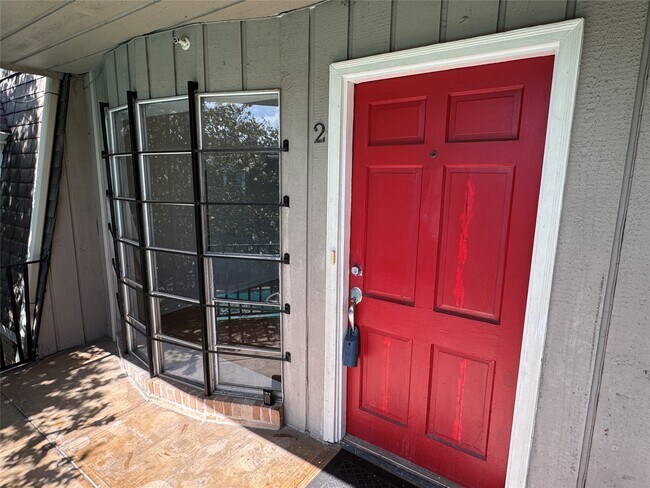 2611 Marilee Ln Unit 2