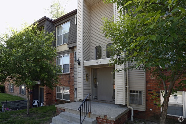 Photo - Lourdes Commons