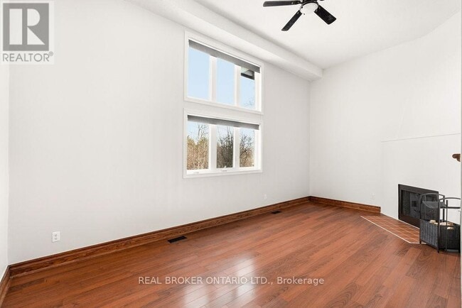 Photo - 3205 Uplands Dr