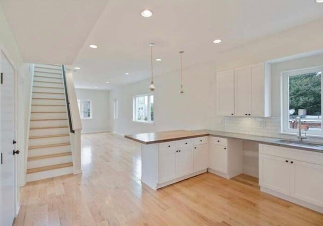 Photo - 1326 N 5th St